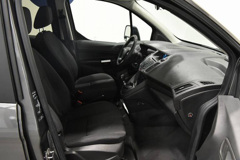 FORD Tourneo Connect 21