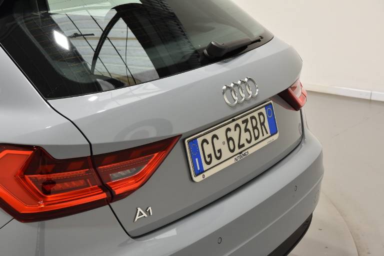 AUDI A1 39