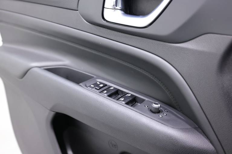 JEEP Compass 33