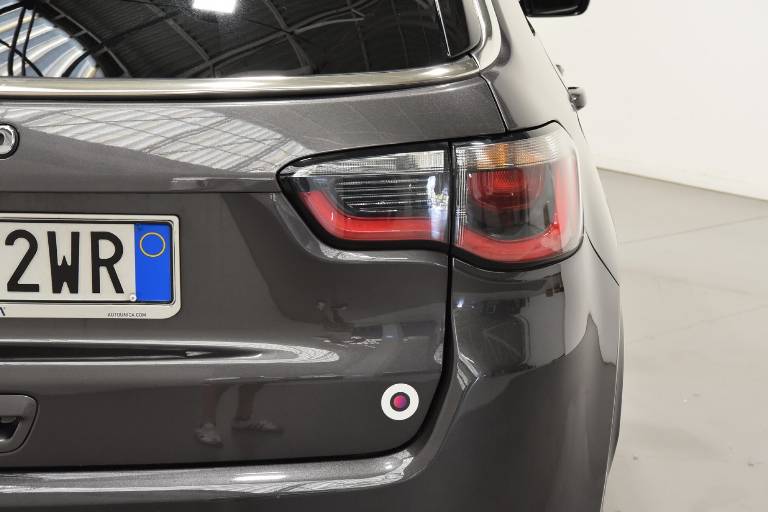 JEEP Compass 17