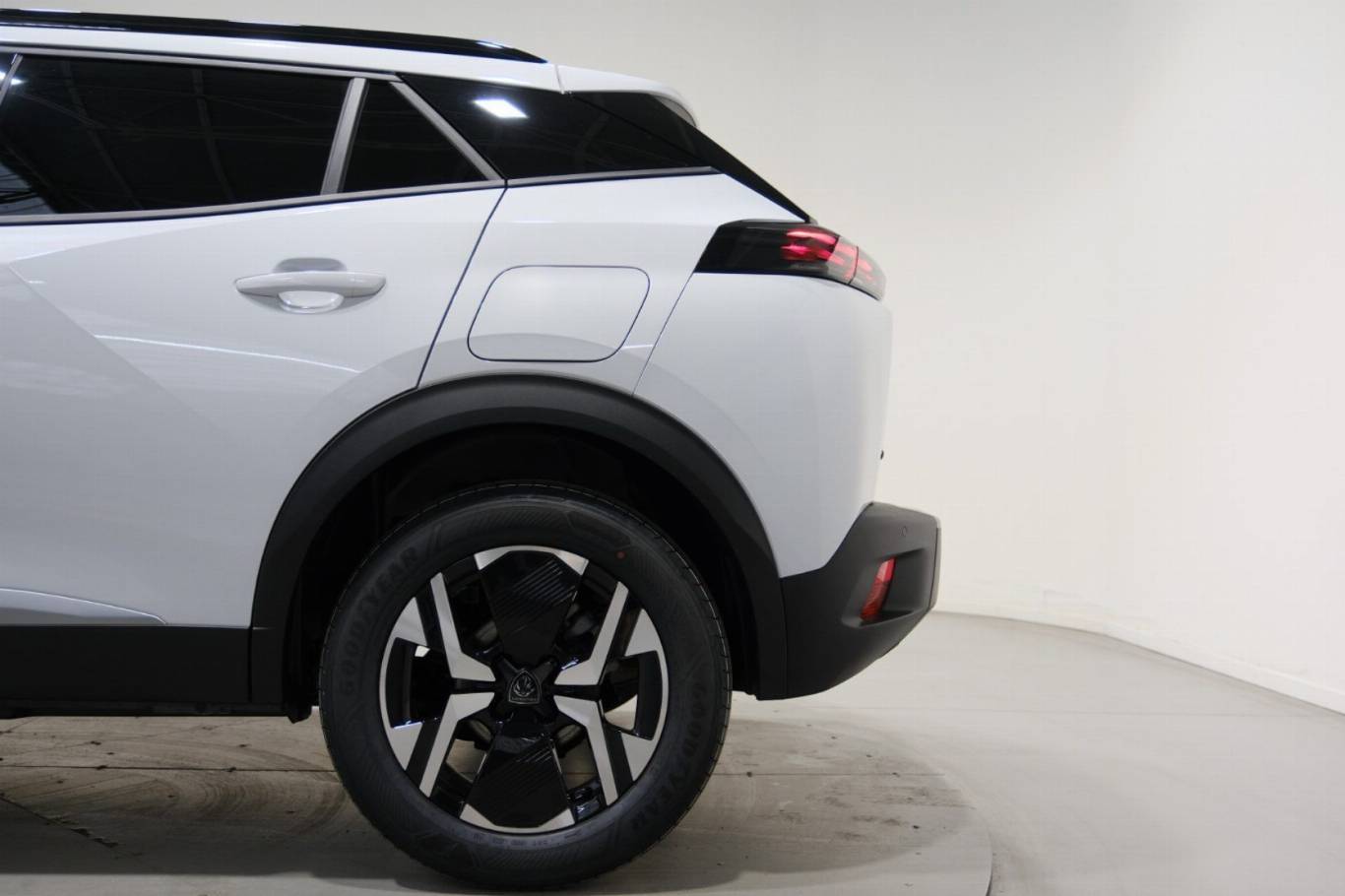 PEUGEOT 2008 39