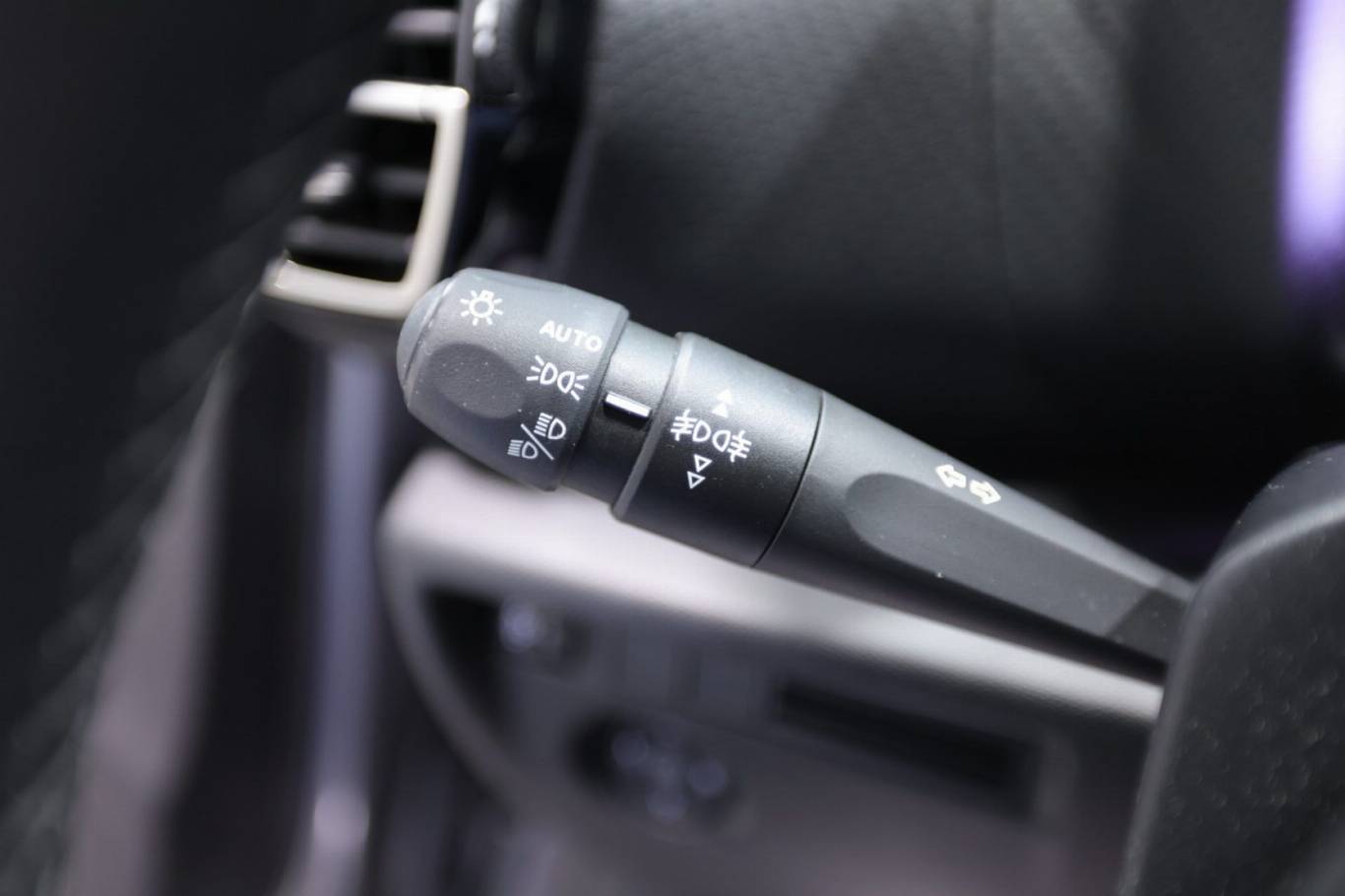 CITROEN C4 23