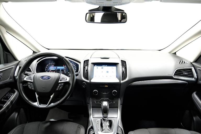 FORD S-Max 10