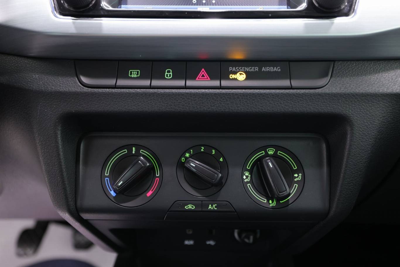 SKODA Fabia 33