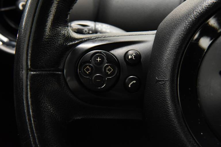 MINI Countryman 7