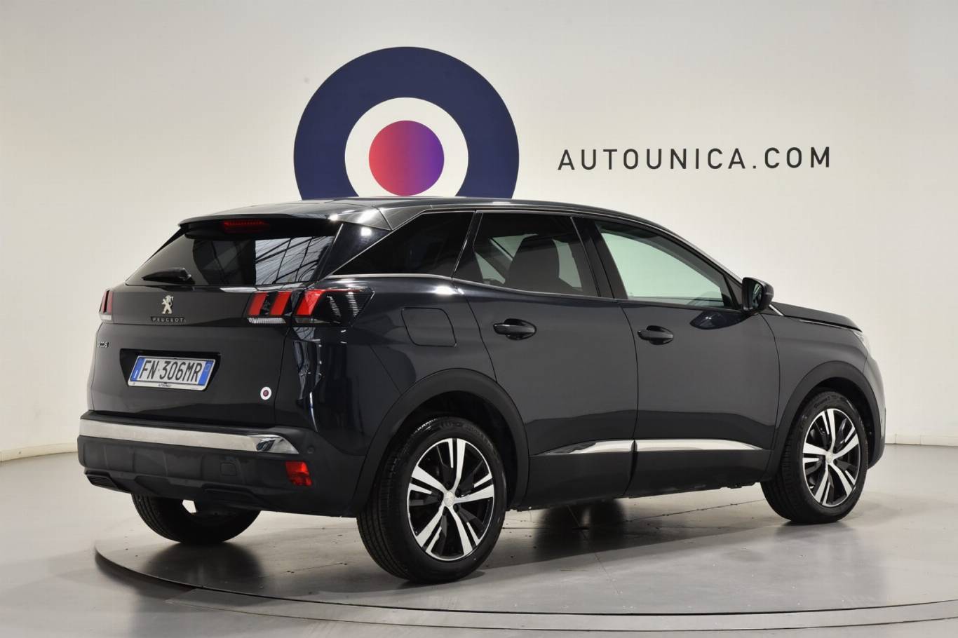 PEUGEOT 3008 10