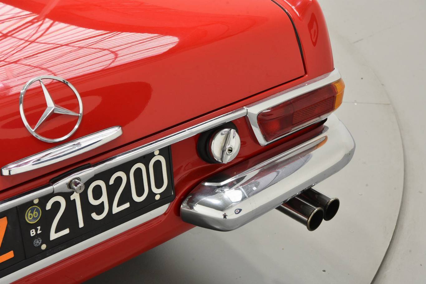 MERCEDES-BENZ SL 230 39