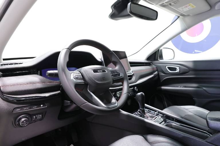 JEEP Compass 5