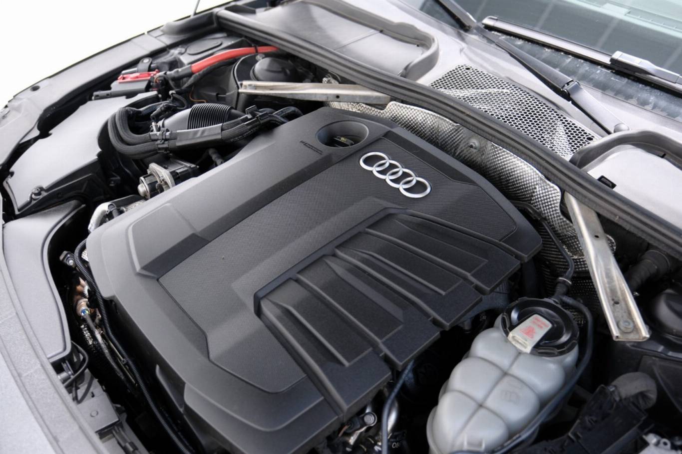 AUDI A4 65
