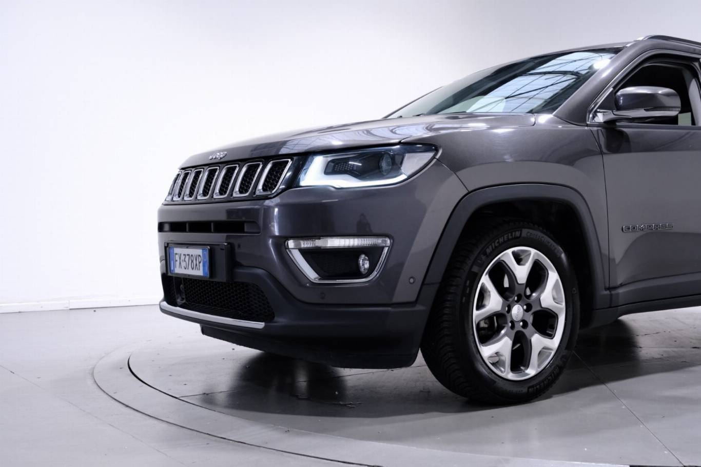 JEEP Compass 51