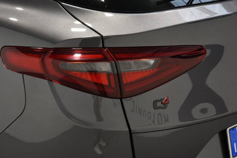 ALFA ROMEO Stelvio 41