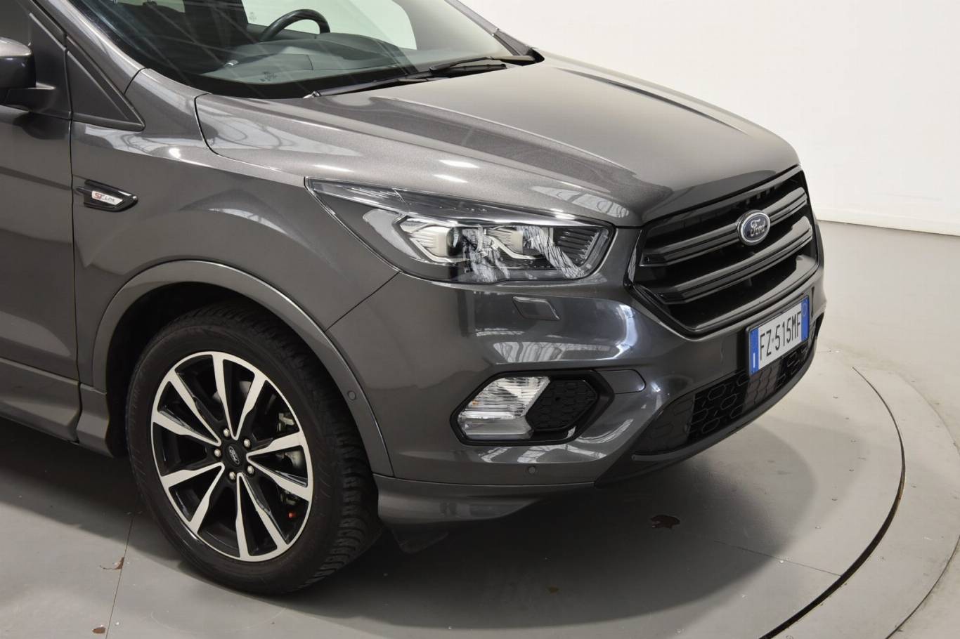 FORD Kuga 38