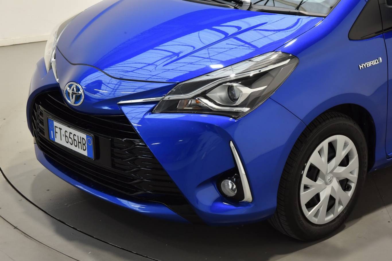 TOYOTA Yaris 40