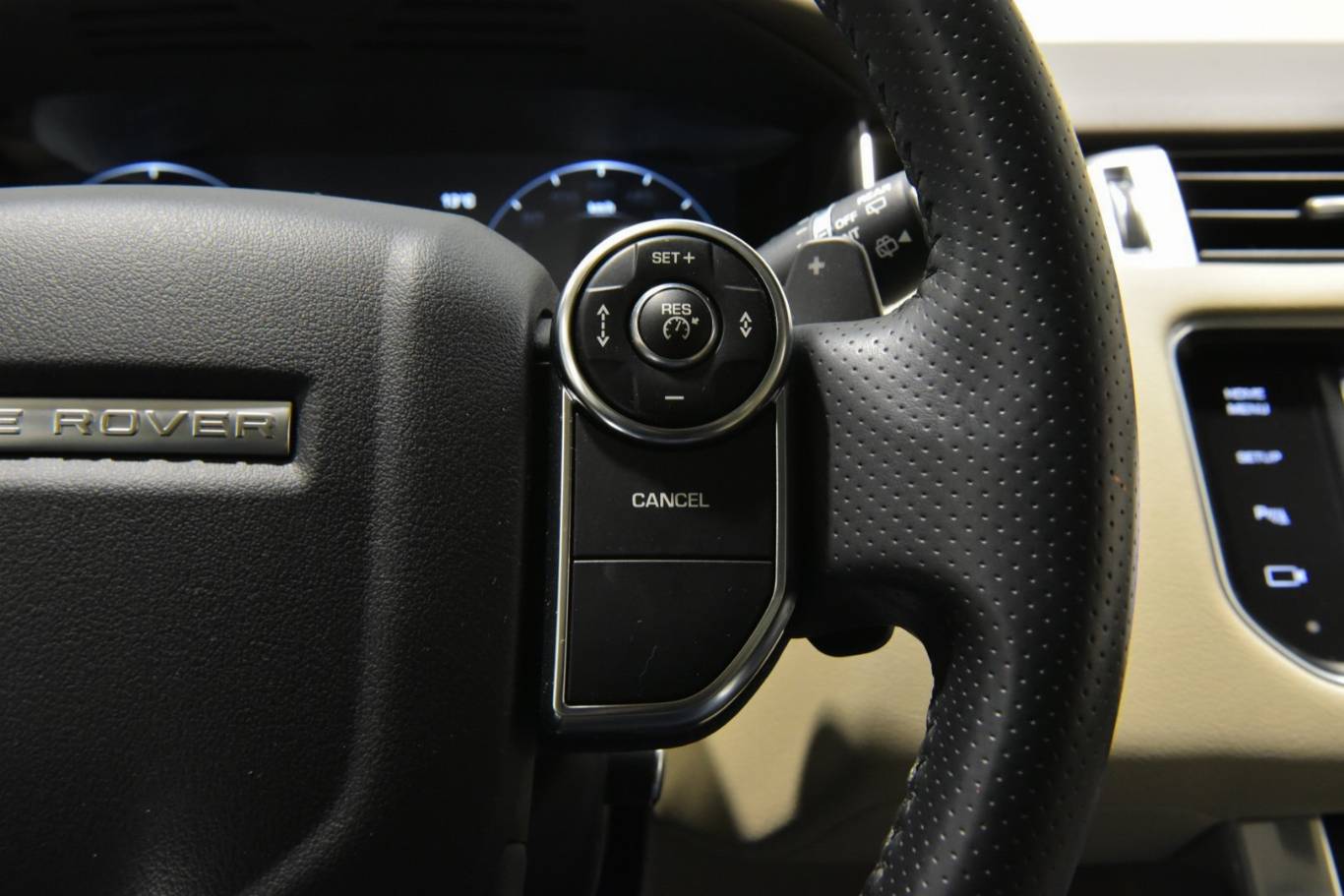 LAND ROVER Range Rover Sport 25