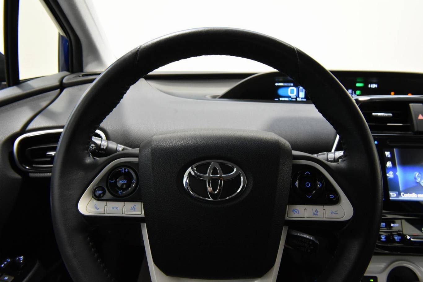TOYOTA Prius 39