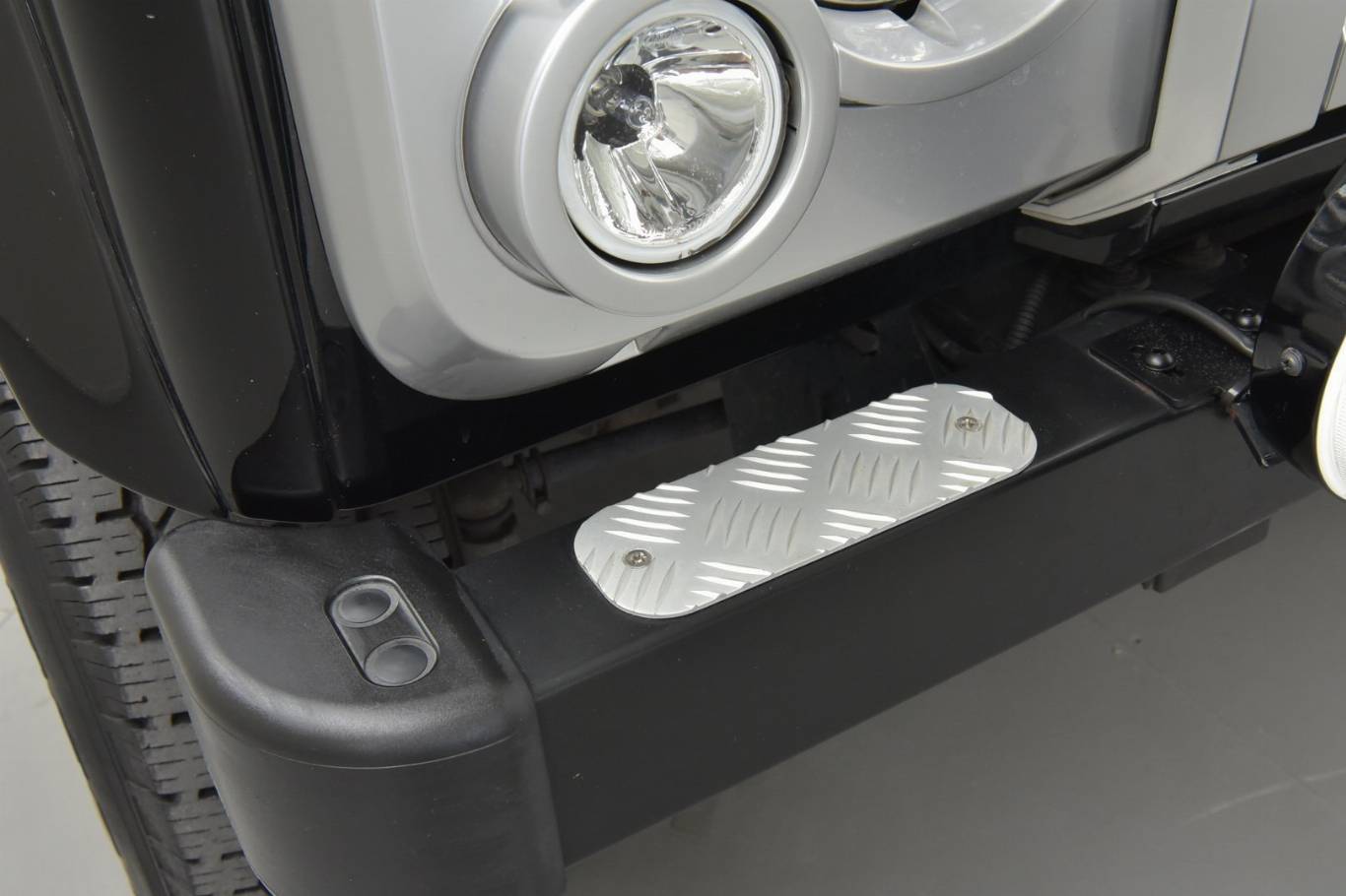 LAND ROVER Defender 89