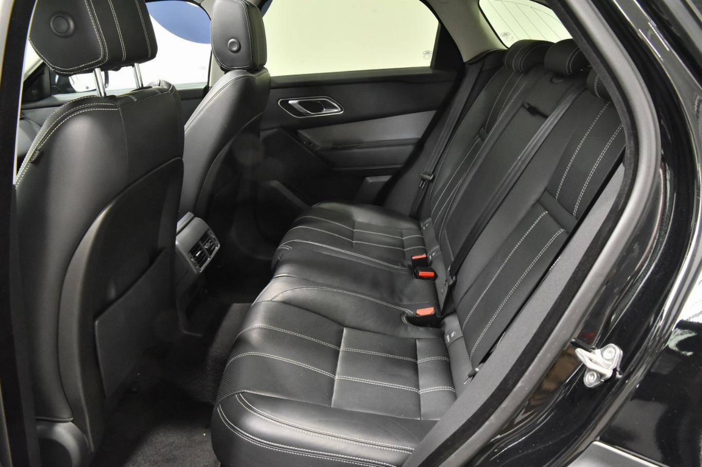 LAND ROVER Range Rover Velar 39