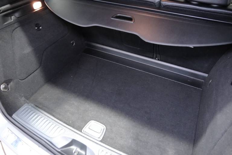 MERCEDES-BENZ B 200 66