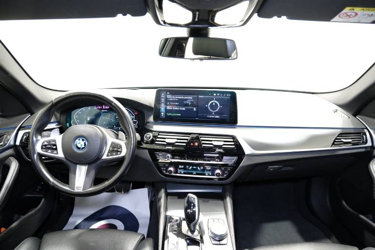 BMW 530 10
