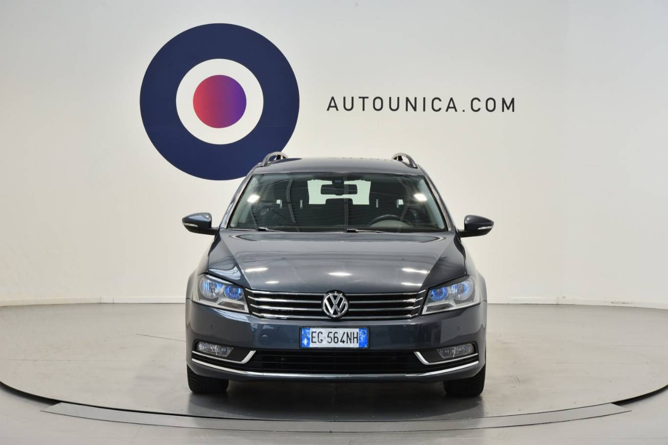 VOLKSWAGEN Passat 5