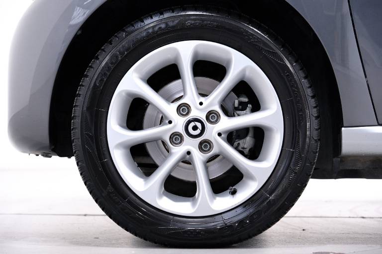 SMART ForFour 12