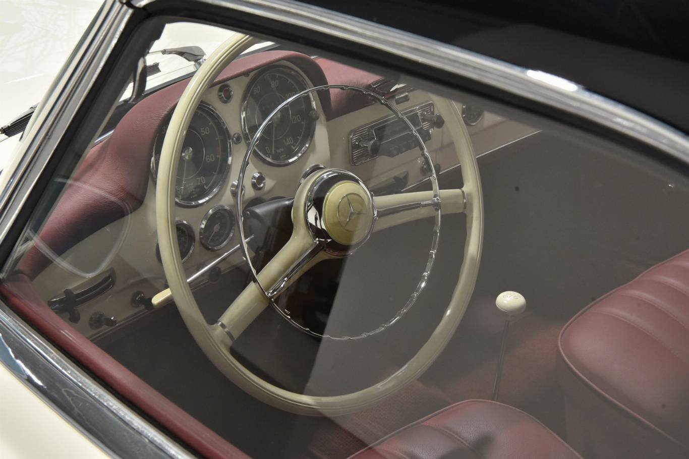 MERCEDES-BENZ 190 70