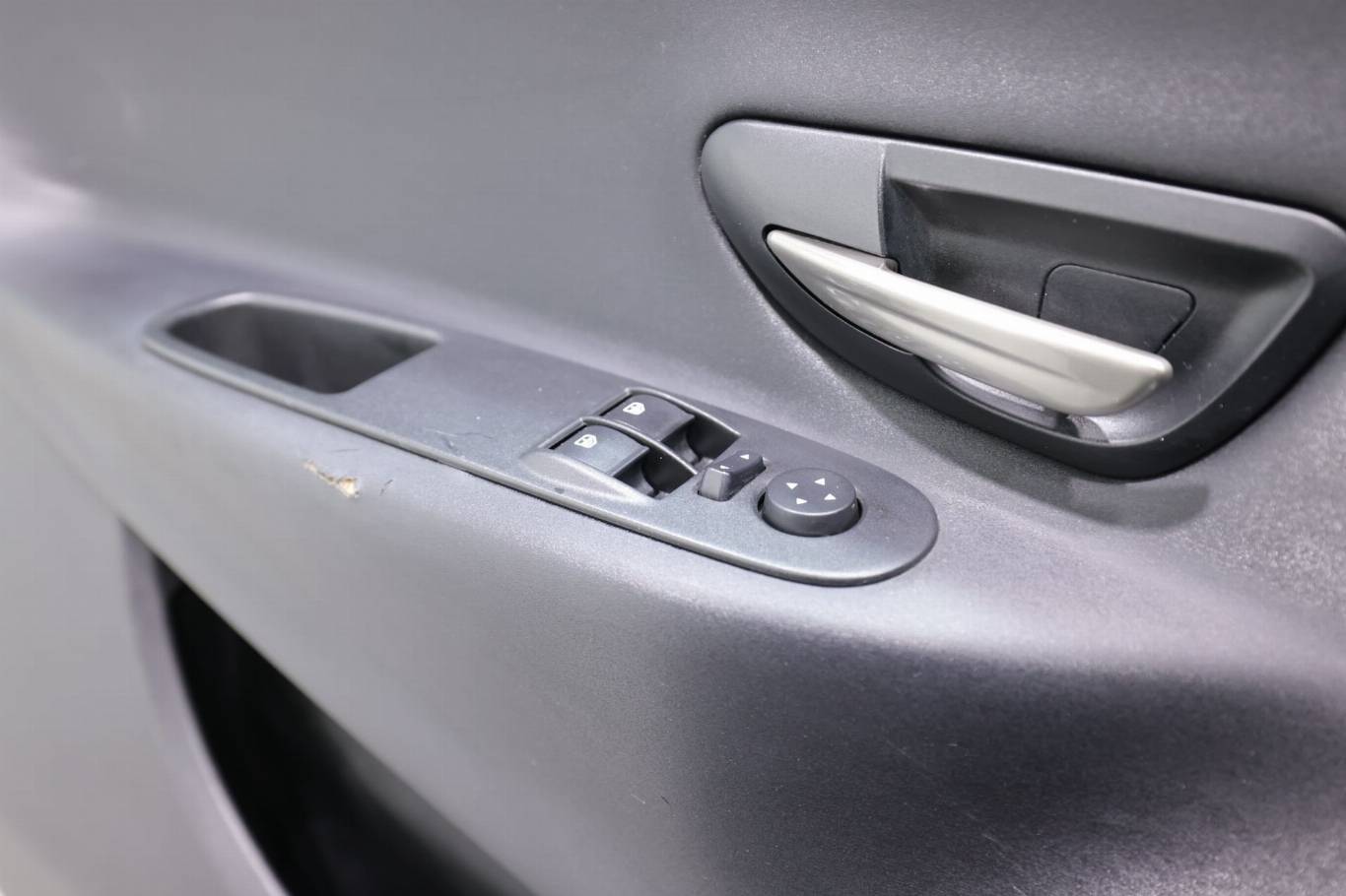LANCIA Ypsilon 28