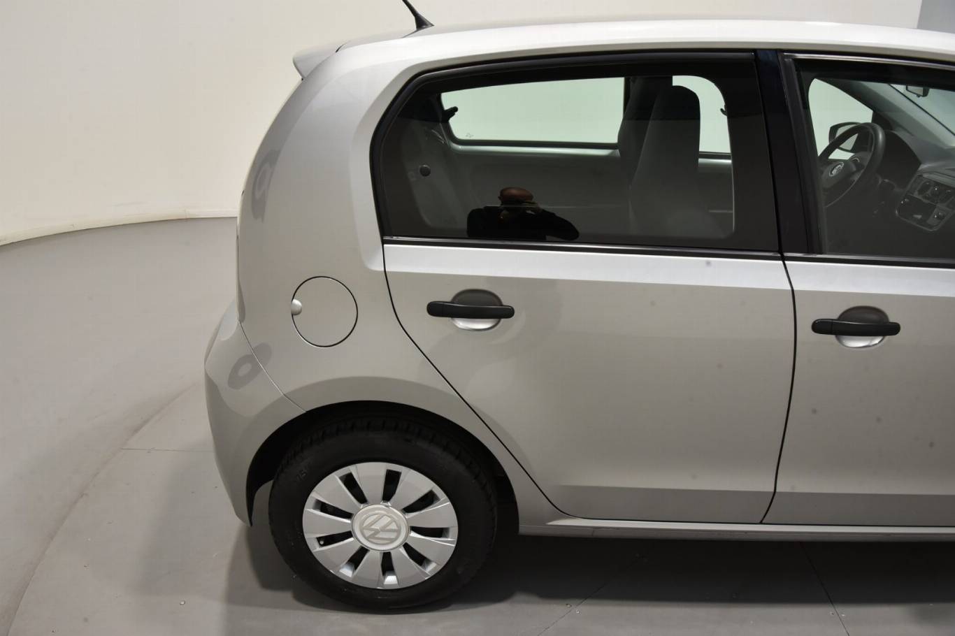 VOLKSWAGEN Up! 45