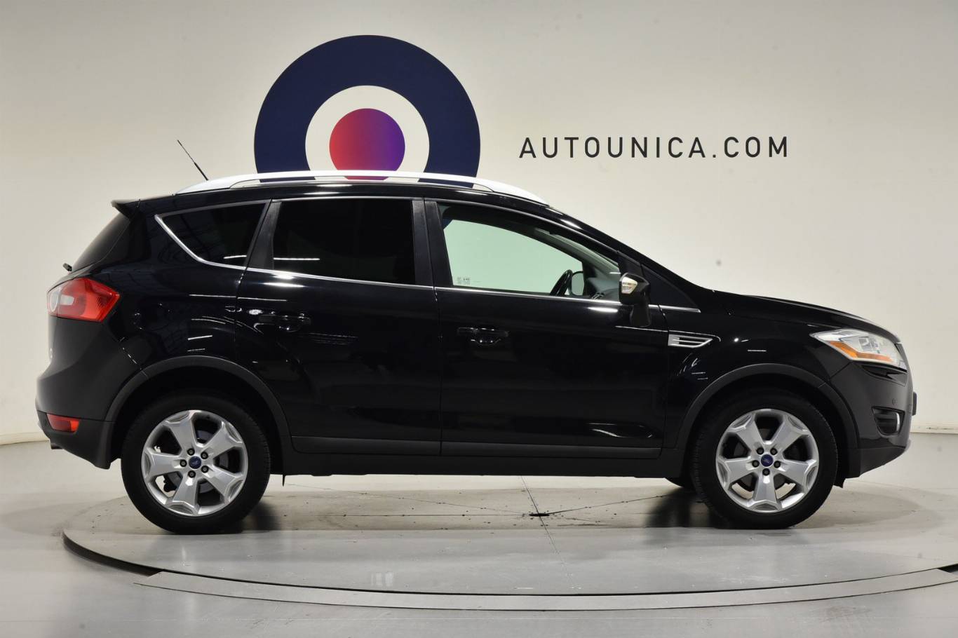 FORD Kuga 11