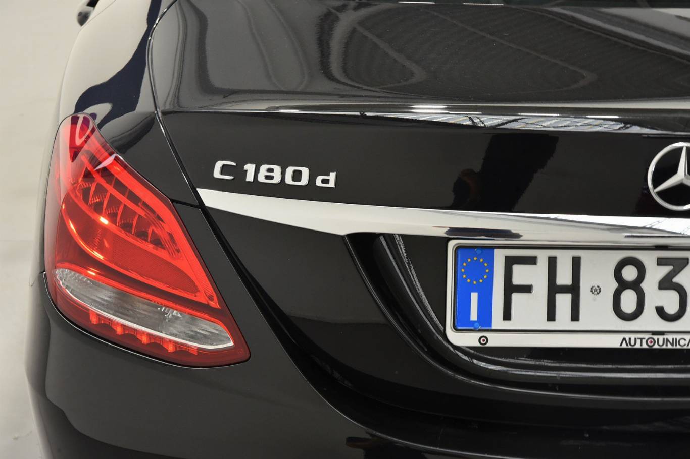 MERCEDES-BENZ C 180 42