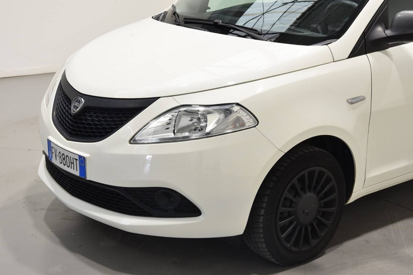 LANCIA Ypsilon 36