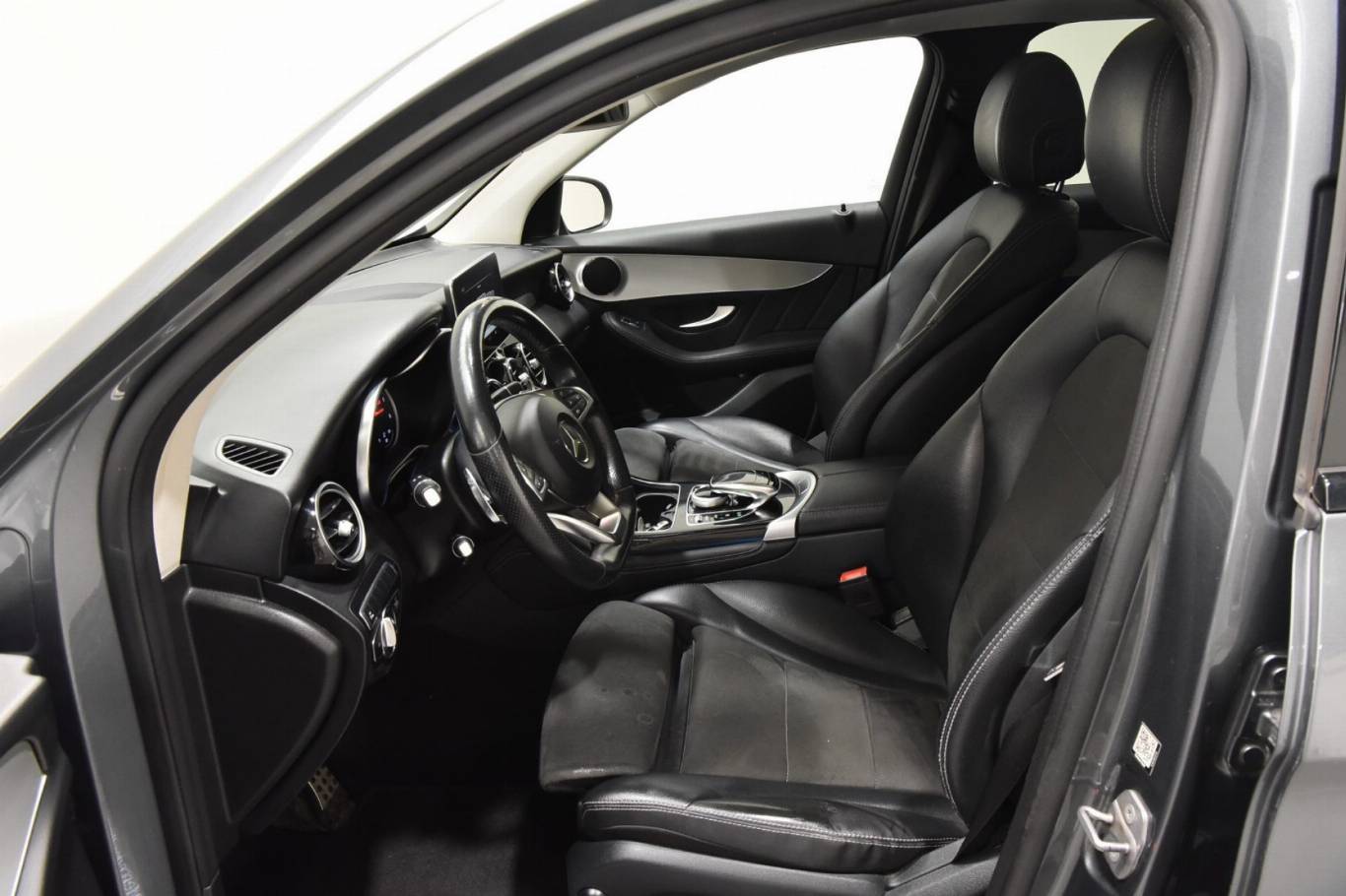 MERCEDES-BENZ GLC 250 5