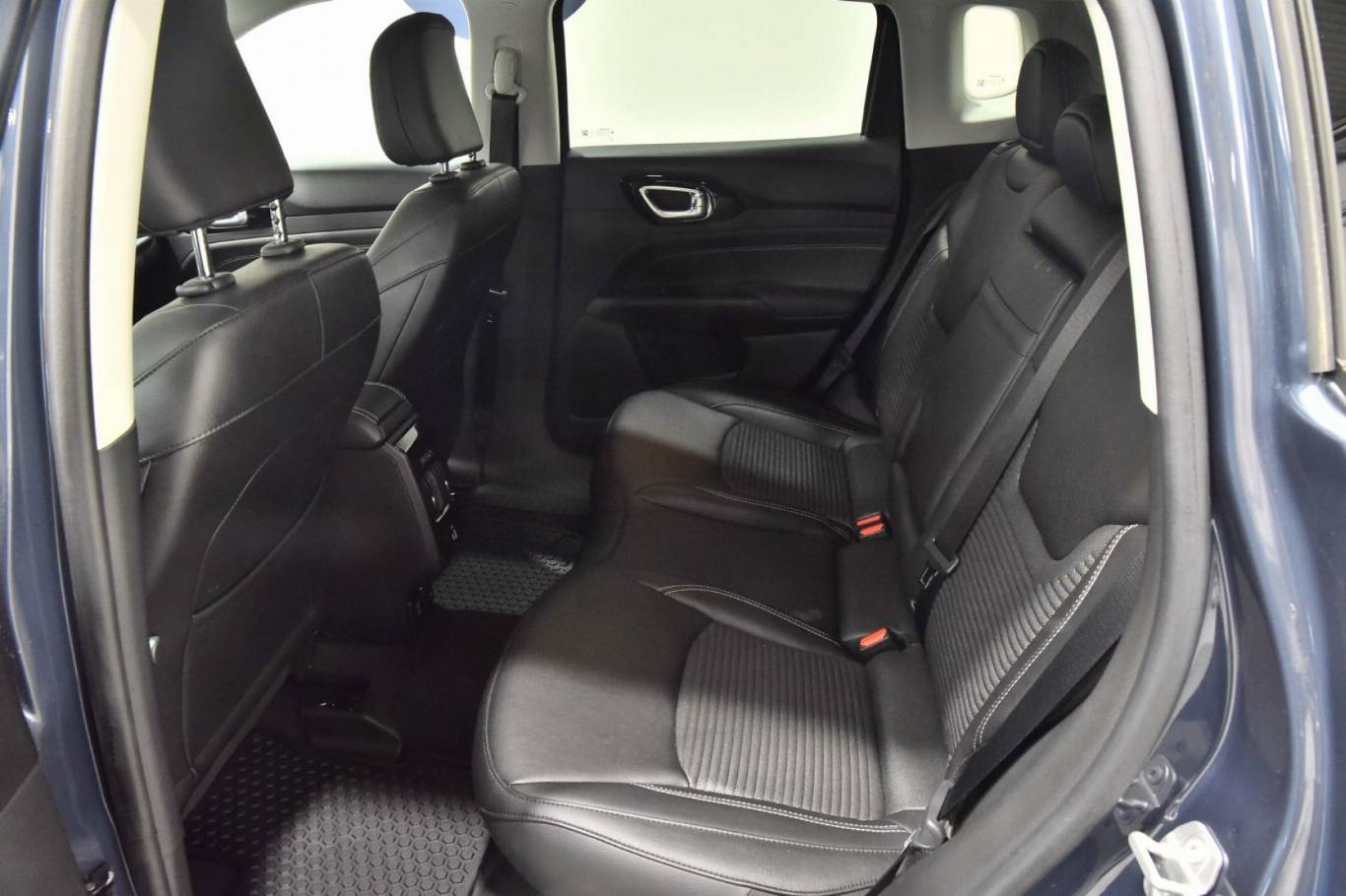 JEEP Compass 18