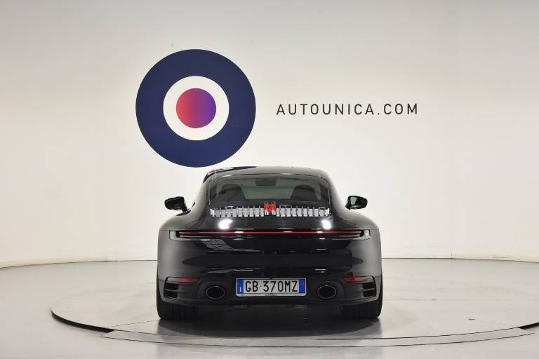 PORSCHE 911 9