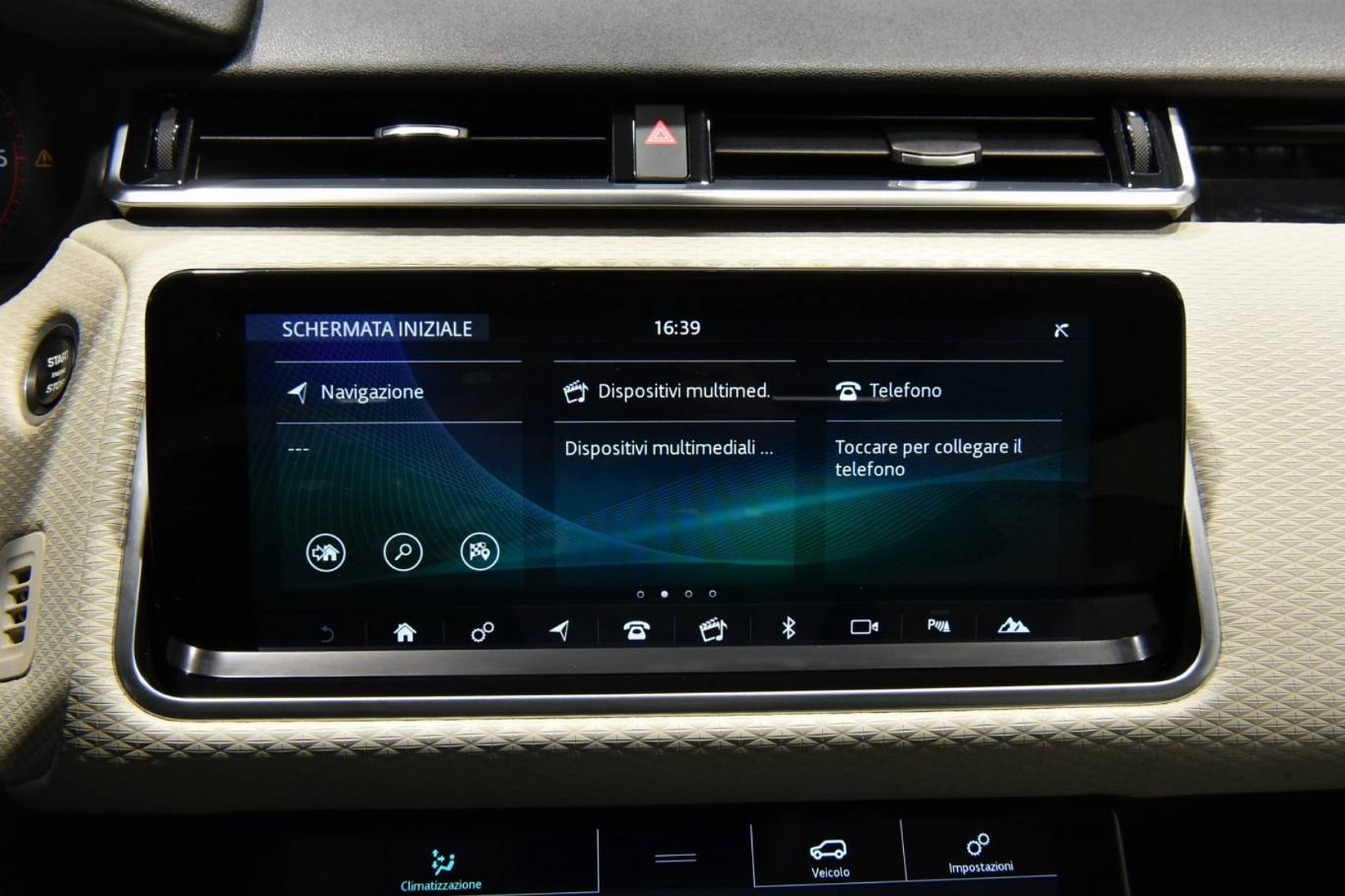 LAND ROVER Range Rover Velar 31