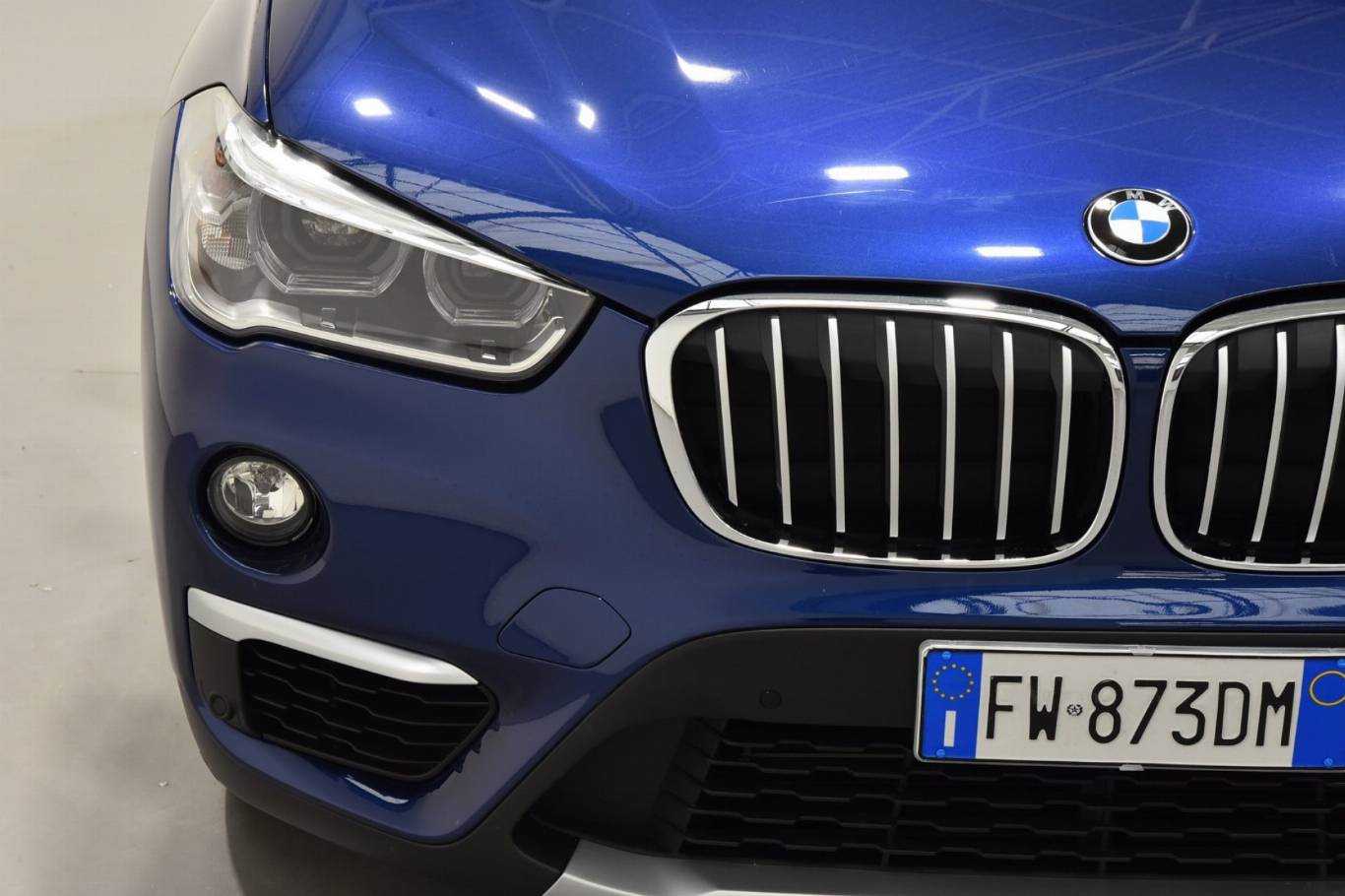 BMW X1 13