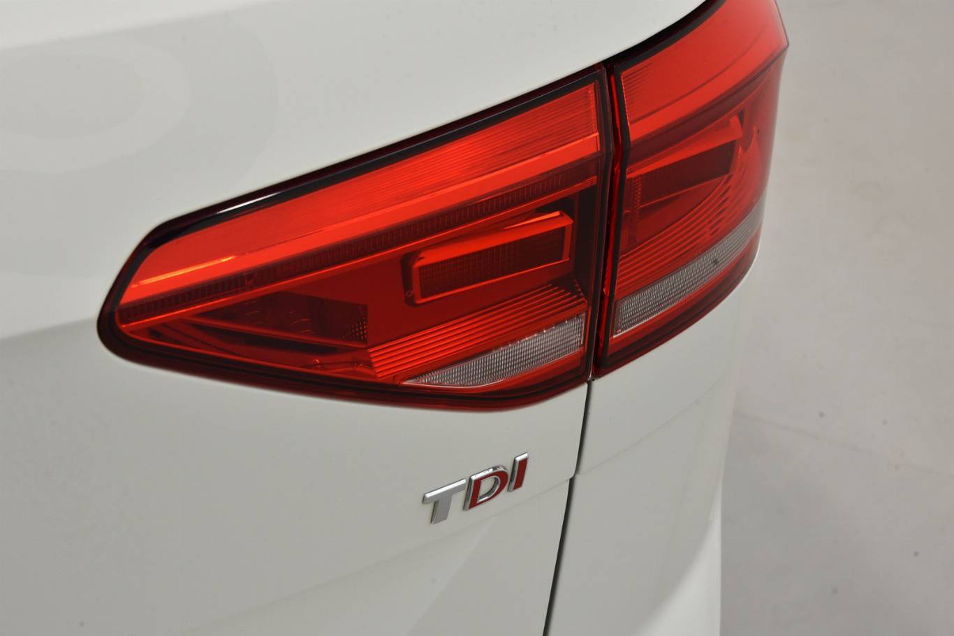 VOLKSWAGEN Touran 47