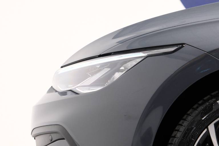 VOLKSWAGEN Golf Variant 20