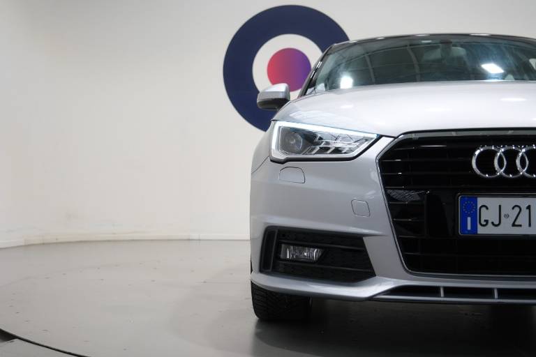 AUDI A1 46