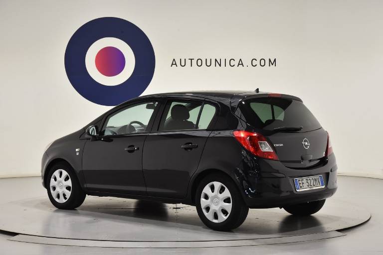 OPEL Corsa 2
