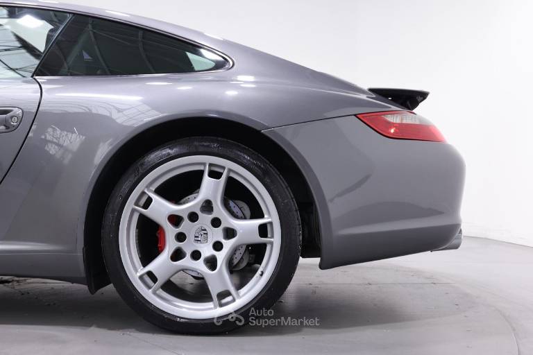PORSCHE 911 39
