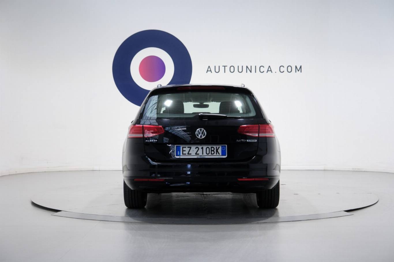 VOLKSWAGEN Passat Variant 16