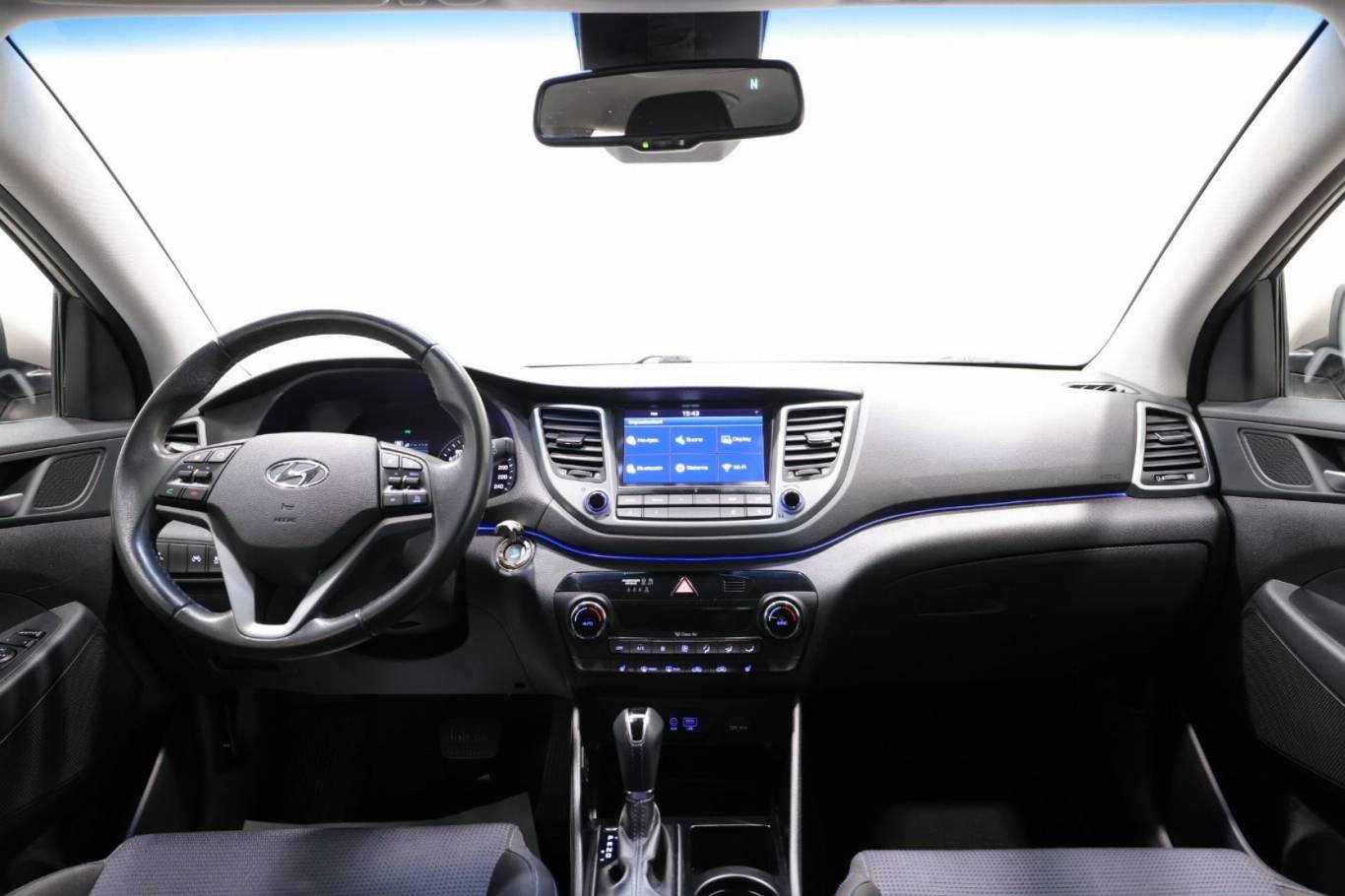 HYUNDAI Tucson 10