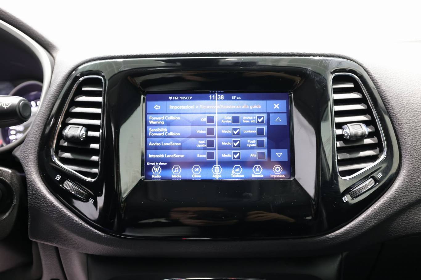 JEEP Compass 26