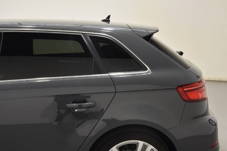 AUDI A3 43