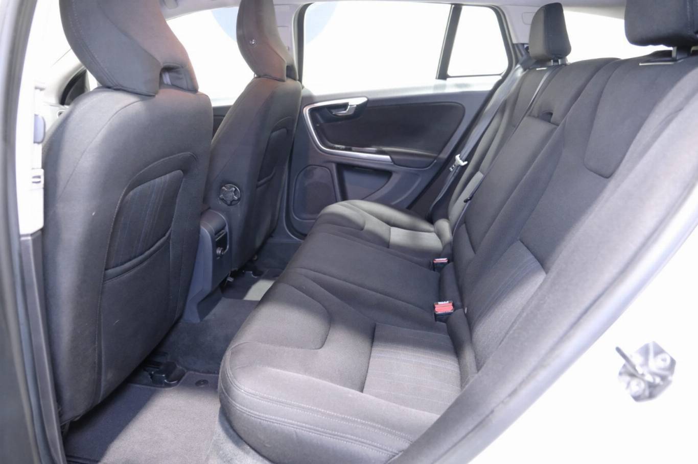 VOLVO V60 35
