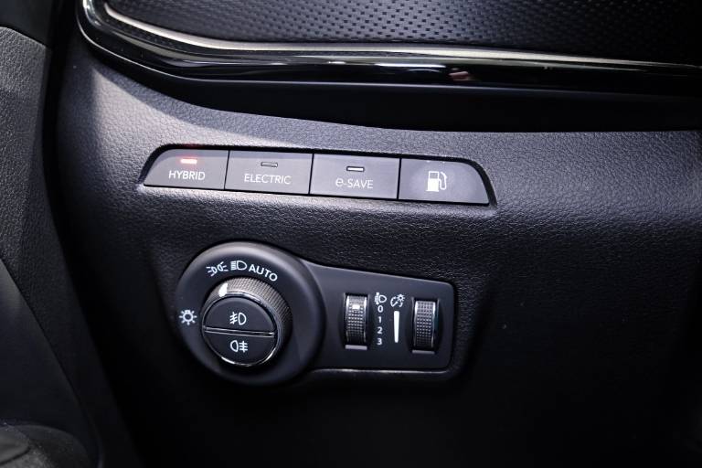 JEEP Compass 24