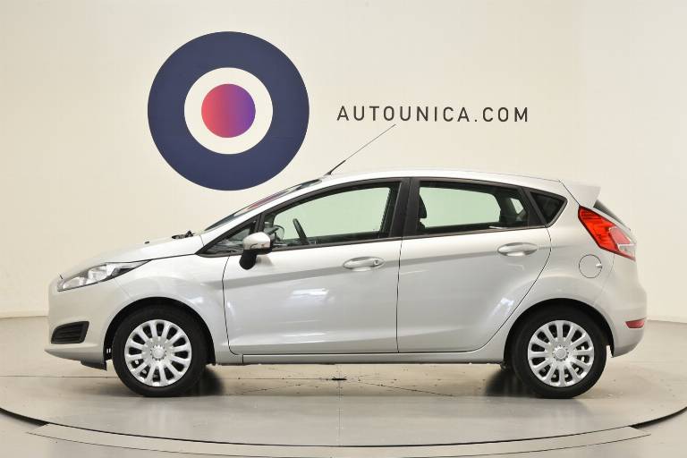 FORD Fiesta 31