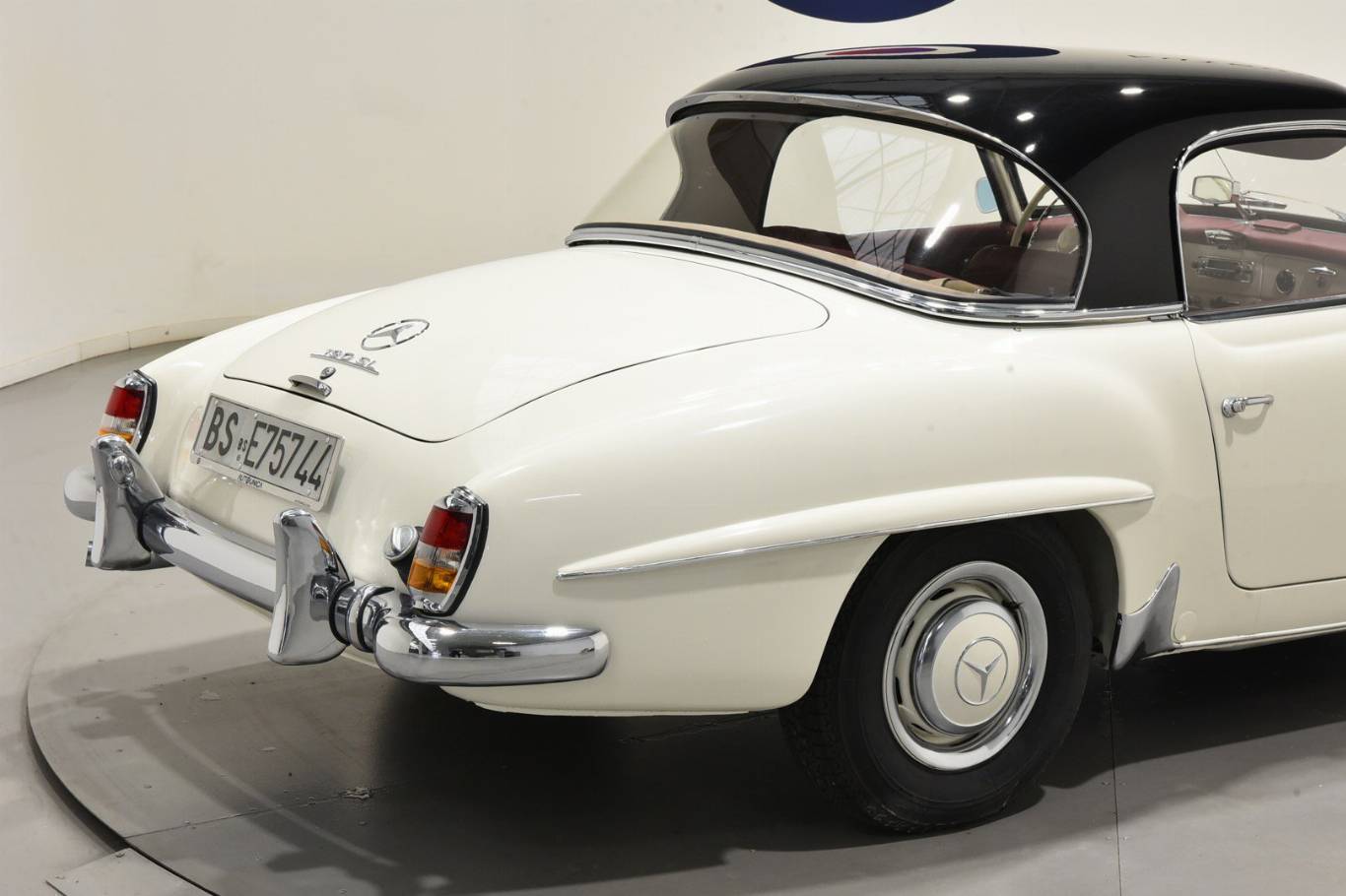 MERCEDES-BENZ 190 39