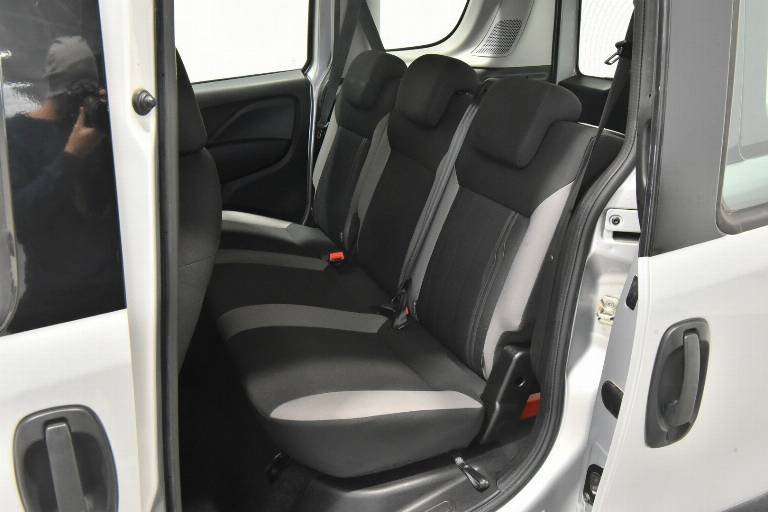 FIAT Doblo 37